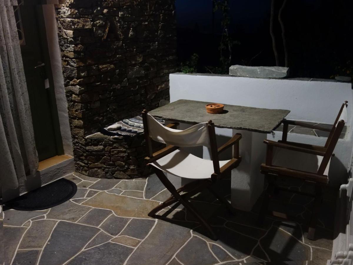 Το Κατἑ Aparthotel Artemonas Exterior photo